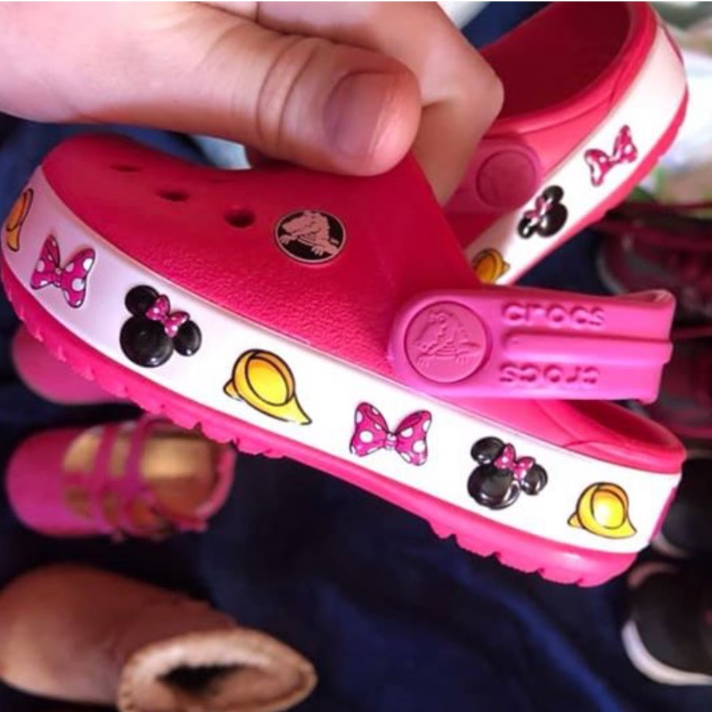 Minnie Mouse Crocs